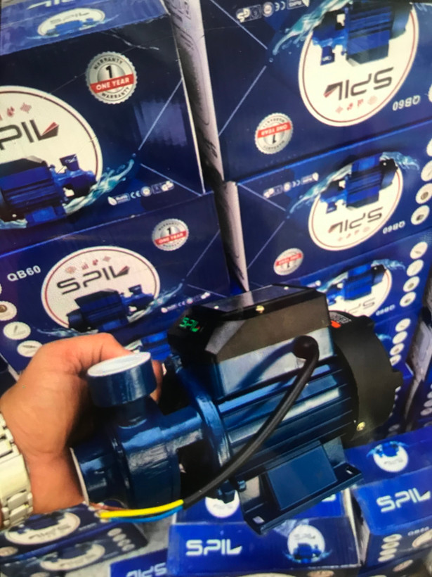 پمپ آب نیم اسب مارک اسپیل SPIL مدل QB60